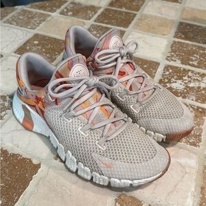 Nike Women's Free Metcon 5